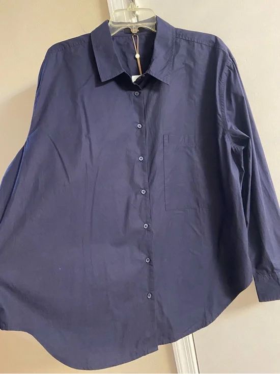 Quince Poplin Long Sleeve Boyfriend button front shirt navy Large NWT - Picture 4 of 8